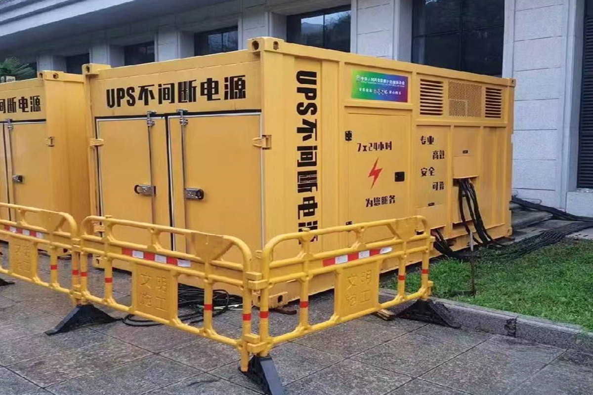 钟山发电机租赁施工现场